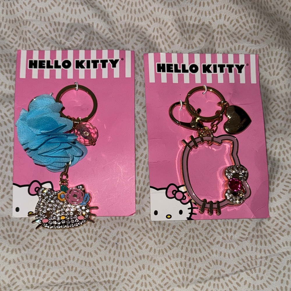 HELLO KITTY BAG CHARMS/ KEY CHAINS (2)